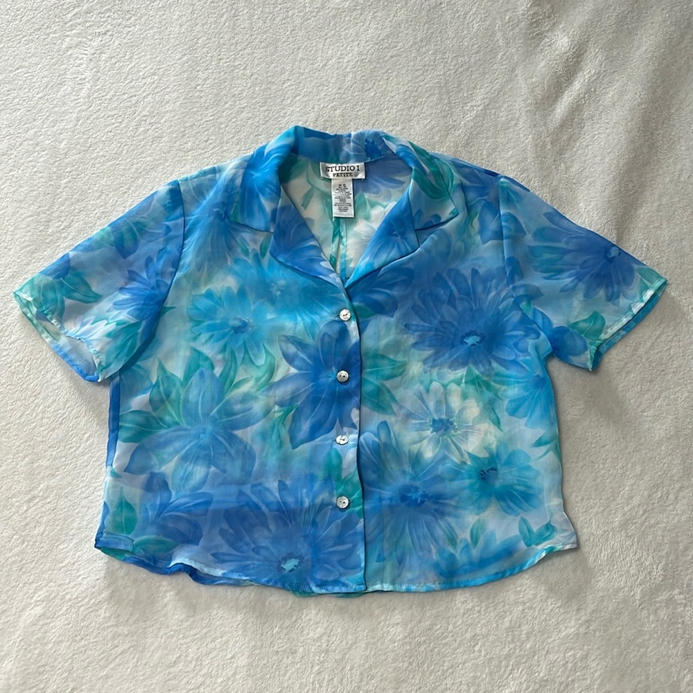 Vintage Studio I Petite blue floral semi sheer button up cropped blouse duster